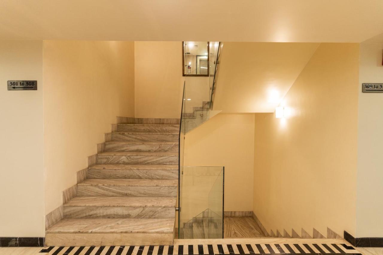 Hotel Hardeo Нагпур Екстериор снимка