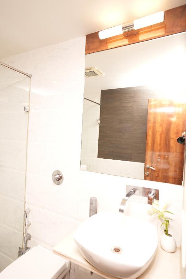 Hotel Hardeo Нагпур Екстериор снимка
