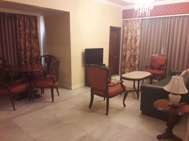 Hotel Hardeo Нагпур Екстериор снимка
